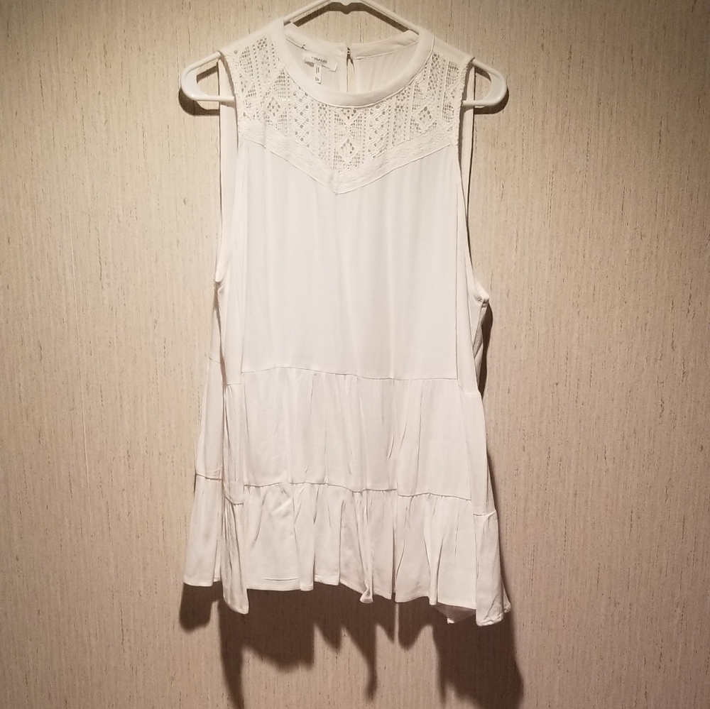 Maurices tiered tank with lace detail size 0x